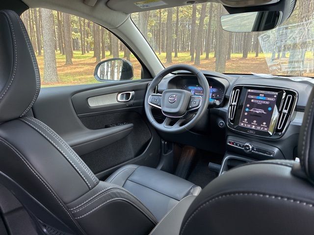 2026 Volvo XC40 B4 FWD Core - 22985346 - 25