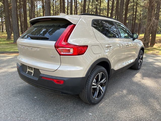 2026 Volvo XC40 B4 FWD Core - 22985346 - 5