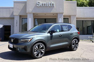 2026 Volvo XC40