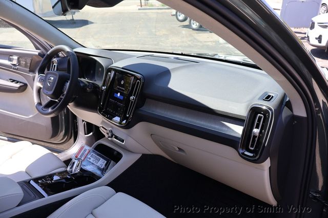 2026 Volvo XC40 B5 AWD Plus - 23020517 - 16