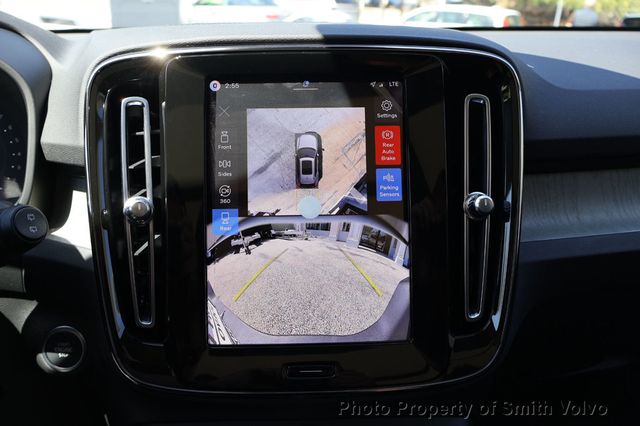 2026 Volvo XC40 B5 AWD Plus - 23020518 - 17