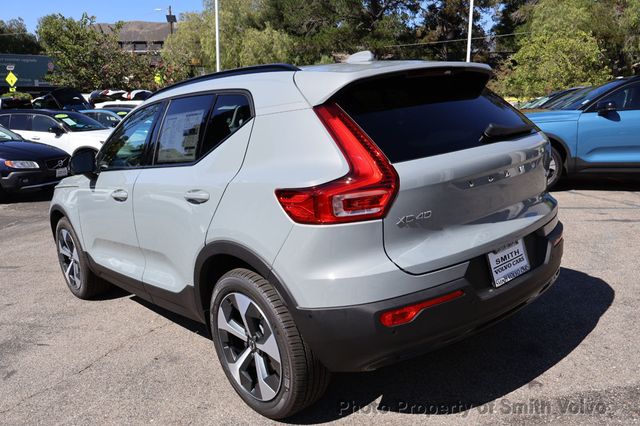 2026 Volvo XC40 B5 AWD Plus - 23051307 - 2