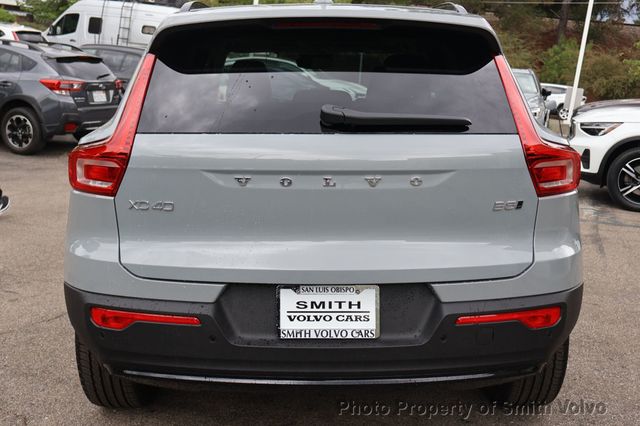2026 Volvo XC40 B5 AWD Plus - 23072734 - 2