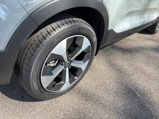 2026 Volvo XC40 B5 AWD Plus - 22943483 - 16