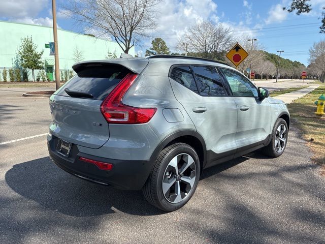2026 Volvo XC40 B5 AWD Plus - 22943483 - 5