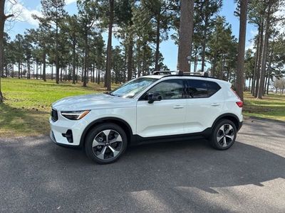 2026 Volvo XC40