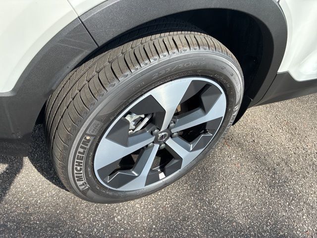 2026 Volvo XC40 B5 AWD Plus - 22945096 - 11