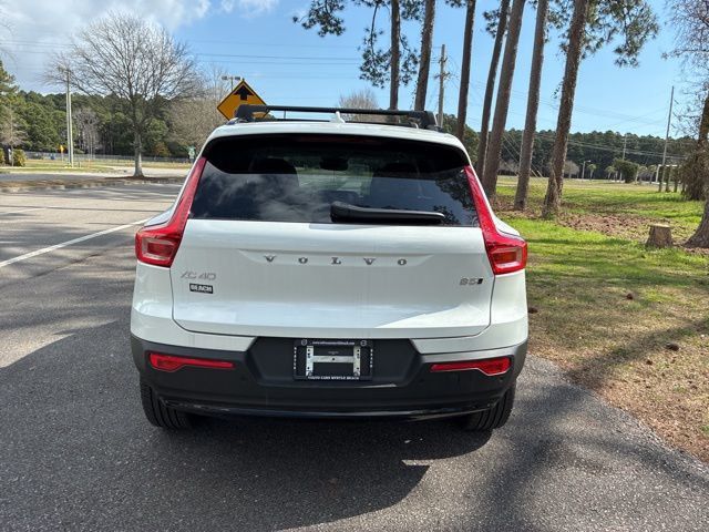 2026 Volvo XC40 B5 AWD Plus - 22945096 - 3