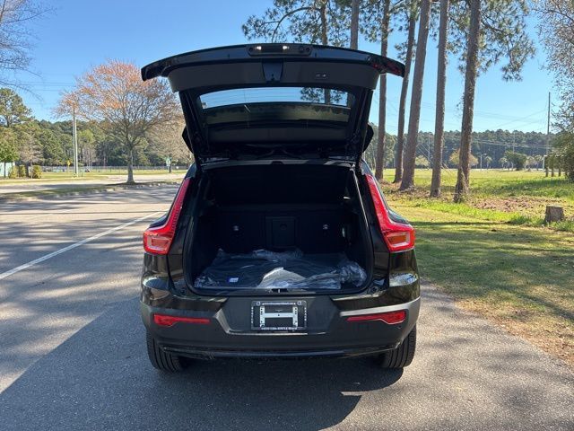 2026 Volvo XC40 B5 AWD Plus - 22987920 - 18
