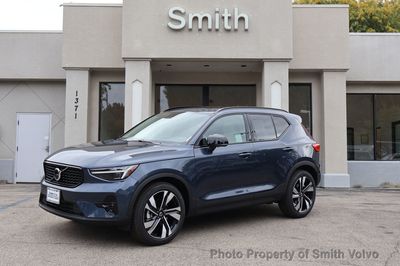 2026 Volvo XC40