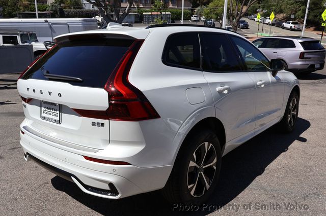 2026 Volvo XC60 B5 AWD Core - 23010465 - 4