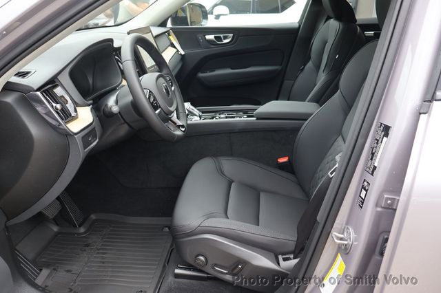 2026 Volvo XC60 B5 AWD Core - 23072718 - 8