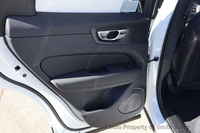 2026 Volvo XC60 B5 AWD Core - 23075290 - 12