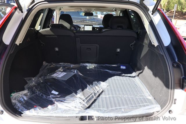 2026 Volvo XC60 B5 AWD Core - 23075290 - 13