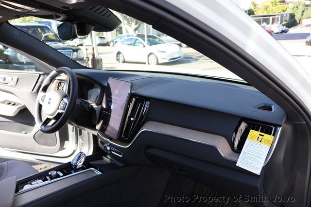 2026 Volvo XC60 B5 AWD Plus - 22968188 - 12