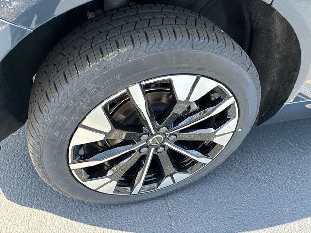 2026 Volvo XC60 B5 AWD Plus - 22987876 - 15