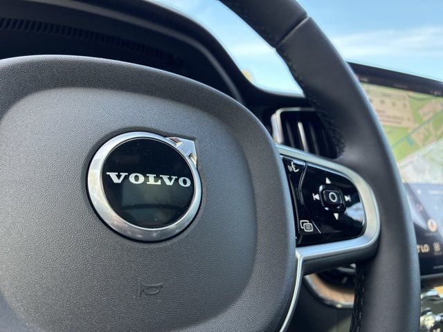 2026 Volvo XC60 B5 AWD Plus - 22987876 - 28