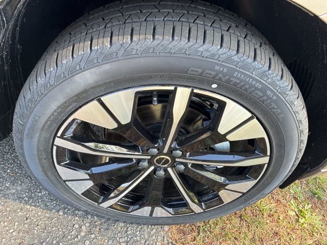 2026 Volvo XC60 B5 AWD Plus - 22990426 - 16