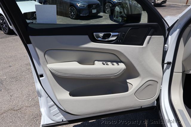 2026 Volvo XC60 B5 AWD Ultra - 22887882 - 10
