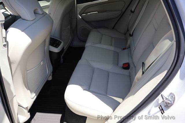 2026 Volvo XC60 B5 AWD Ultra - 22887882 - 11