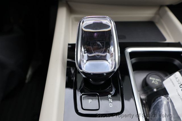 2026 Volvo XC60 B5 AWD Ultra - 22954561 - 16