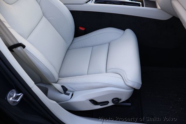 2026 Volvo XC60 B5 AWD Ultra - 22968189 - 12