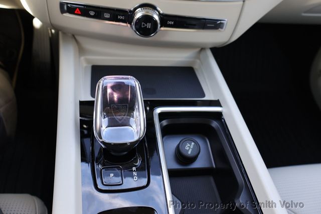 2026 Volvo XC60 B5 AWD Ultra - 22968189 - 18