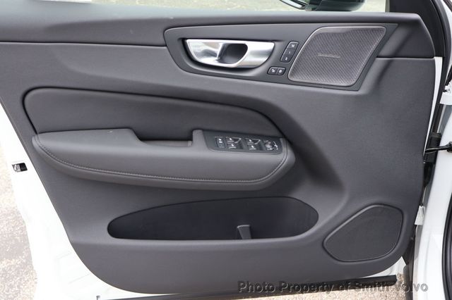 2026 Volvo XC60 B5 AWD Ultra - 23048249 - 8