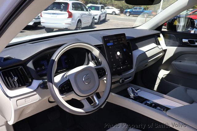 2026 Volvo XC60 B5 AWD Ultra - 23051301 - 9