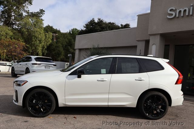 2026 Volvo XC60 B5 AWD Ultra Black Edition - 22954750 - 1