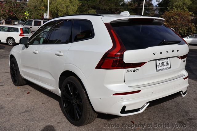 2026 Volvo XC60 B5 AWD Ultra Black Edition - 22954750 - 2