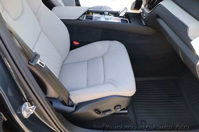 2026 Volvo XC60 Plug-In Hybrid T8 AWD Plus - 22962086 - 9