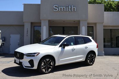 2026 Volvo XC60 Plug-In Hybrid