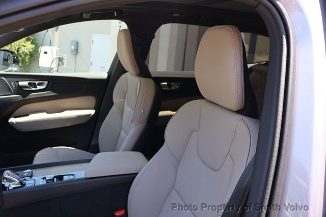 2026 Volvo XC60 Plug-In Hybrid T8 AWD Plus - 23030694 - 9