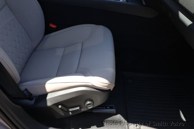 2026 Volvo XC60 Plug-In Hybrid T8 AWD Plus - 23030694 - 13
