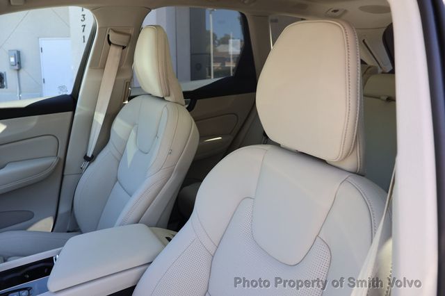 2026 Volvo XC60 Plug-In Hybrid T8 AWD Ultra - 22927234 - 9