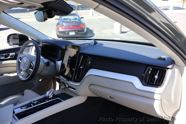 2026 Volvo XC60 Plug-In Hybrid T8 AWD Ultra - 22927234 - 13