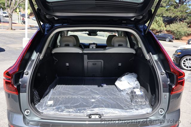 2026 Volvo XC60 Plug-In Hybrid T8 AWD Ultra - 22927234 - 16
