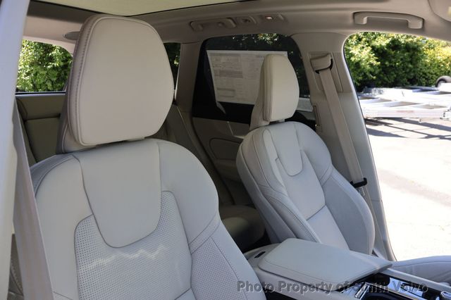 2026 Volvo XC60 Plug-In Hybrid T8 AWD Ultra - 23030693 - 14