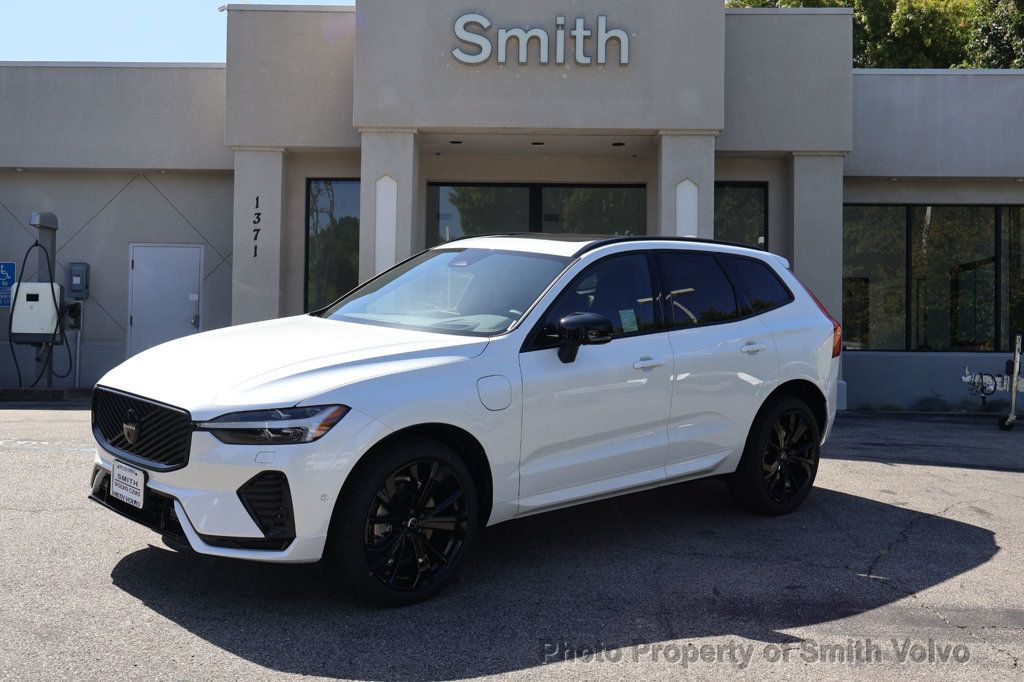 2026 Volvo XC60 Plug-In Hybrid T8 AWD Ultra Black Edition - 23034340 | Video 1