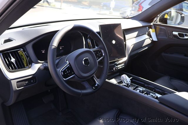 2026 Volvo XC60 Plug-In Hybrid T8 AWD Ultra Black Edition - 23034340 - 9