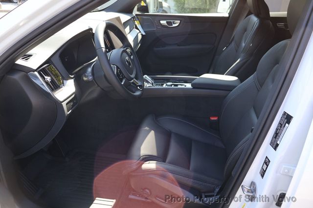 2026 Volvo XC60 Plug-In Hybrid T8 AWD Ultra Black Edition - 23034340 - 8