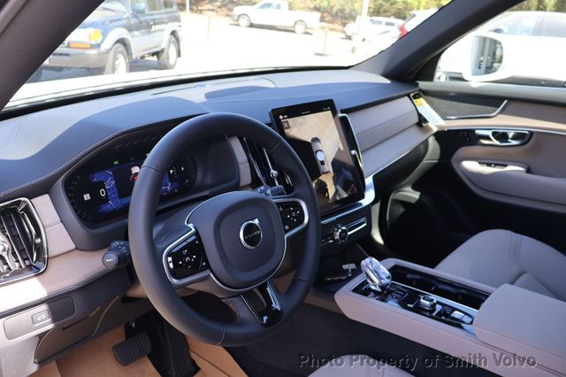2026 Volvo XC90 B5 AWD Plus 7-Seater - 22997675 - 7