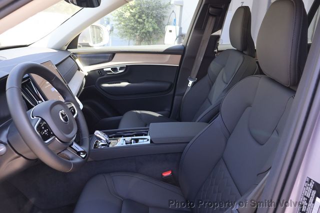 2026 Volvo XC90 B5 AWD Plus 7-Seater - 22997676 - 4