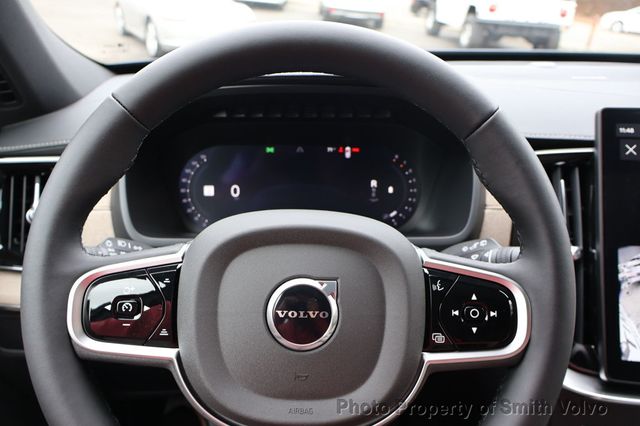 2026 Volvo XC90 B6 AWD Plus 7-Seater - 22942353 - 17