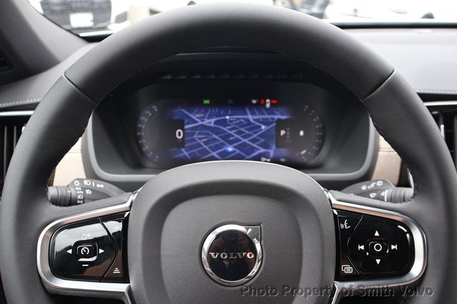 2026 Volvo XC90 B6 AWD Plus 7-Seater - 23048250 - 12