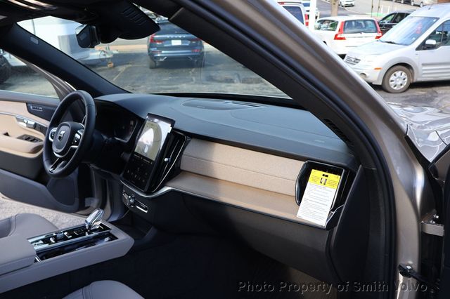 2026 Volvo XC90 Plug-In Hybrid T8 AWD Plus 7-Seater - 22968193 - 12