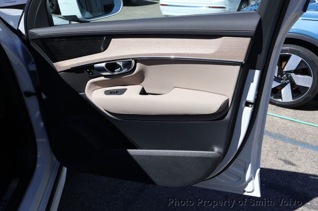 2026 Volvo XC90 Plug-In Hybrid T8 AWD Plus 7-Seater - 23060500 - 19