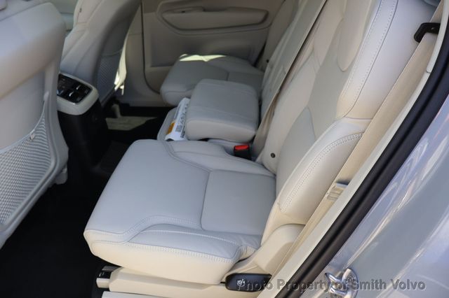 2026 Volvo XC90 Plug-In Hybrid T8 AWD Ultra 7-Seater - 23072185 - 11