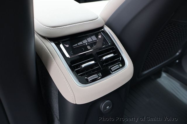 2026 Volvo XC90 Plug-In Hybrid T8 AWD Ultra Dark Theme 7-Seater - 23048253 - 11